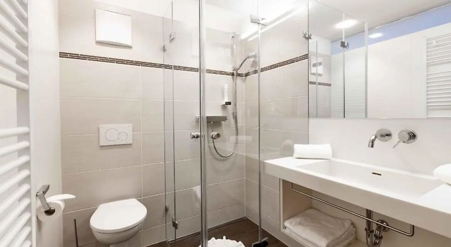 Alte Krone Badezimmer
