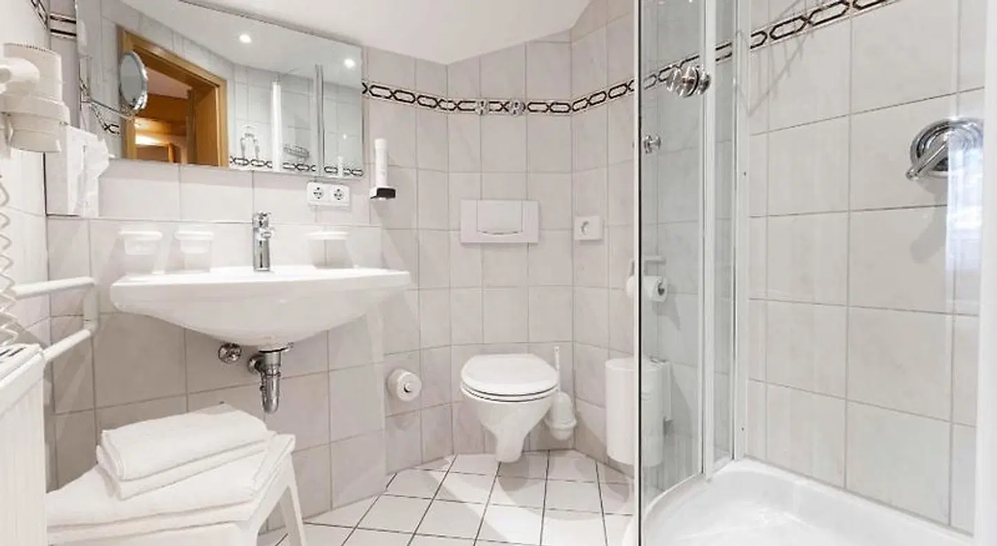 Alte Krone Badezimmer