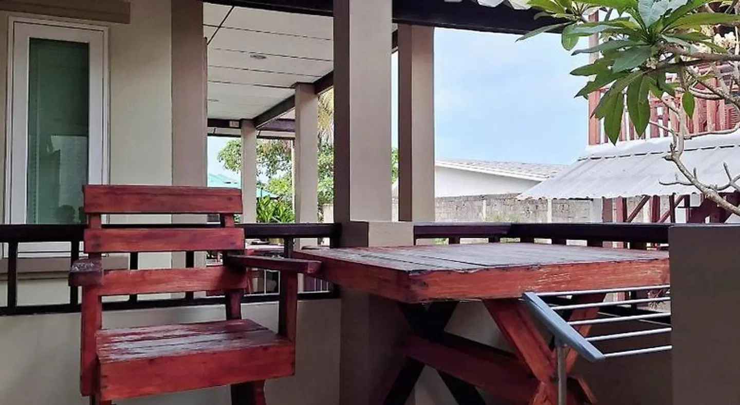 Baan Fah Resort Bar
