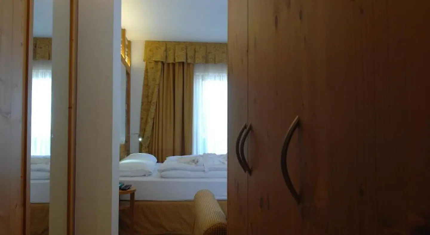Cimon Dolomites Hotel ROOM_EXAMPLE