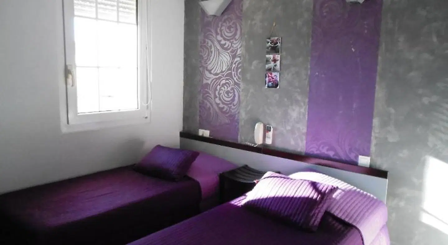 Abelia ROOM_EXAMPLE