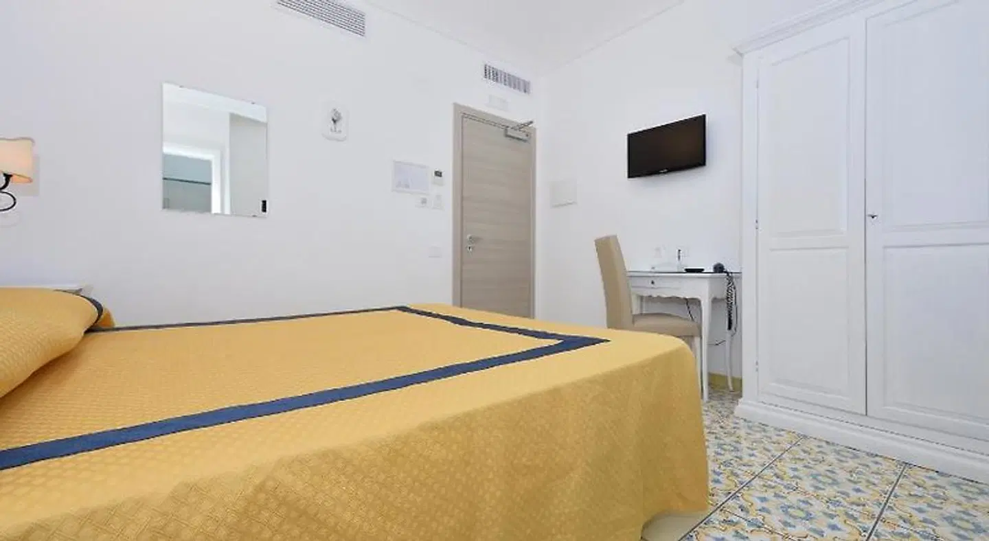 Settebello ROOM_EXAMPLE