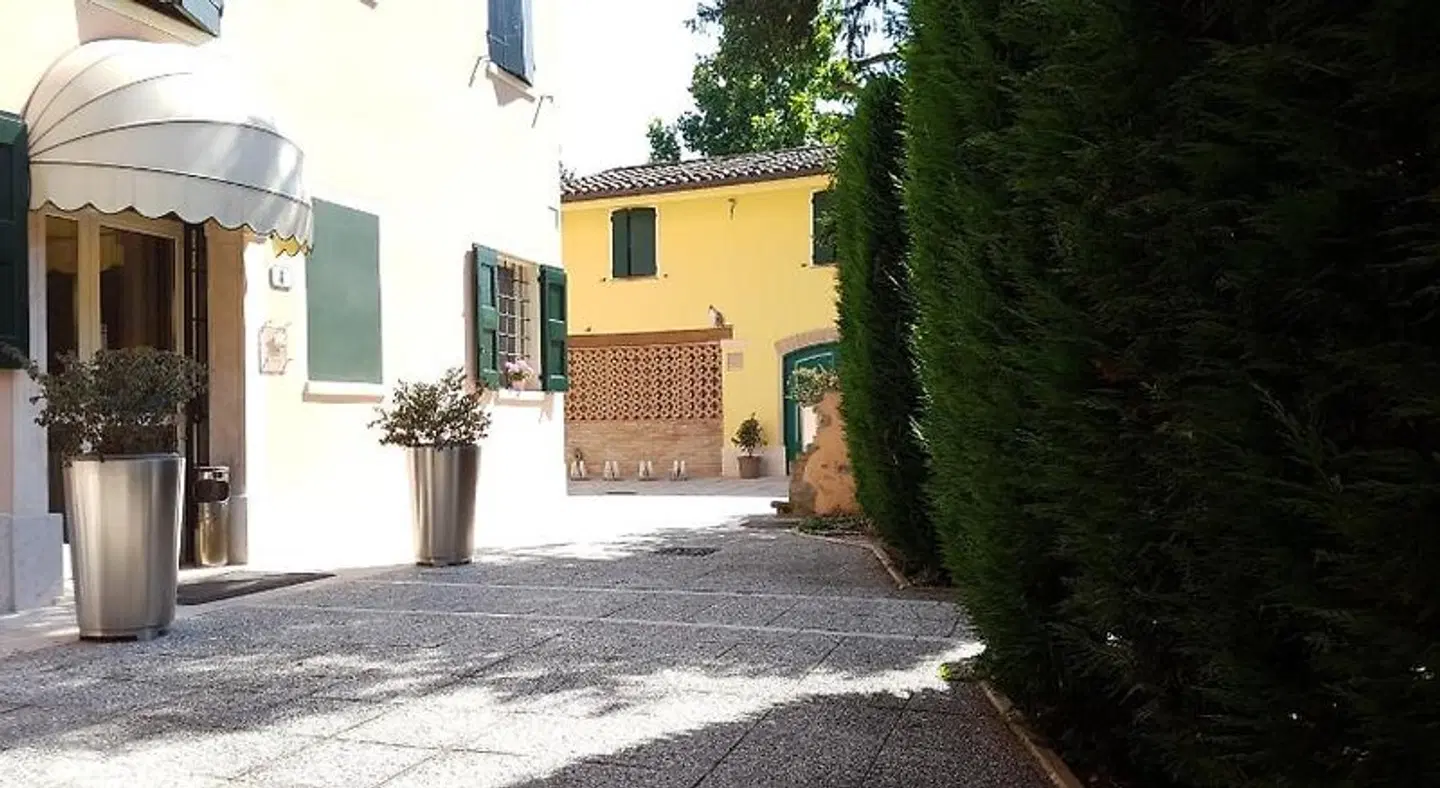 La Corte Dei Sogni EXTERIOR
