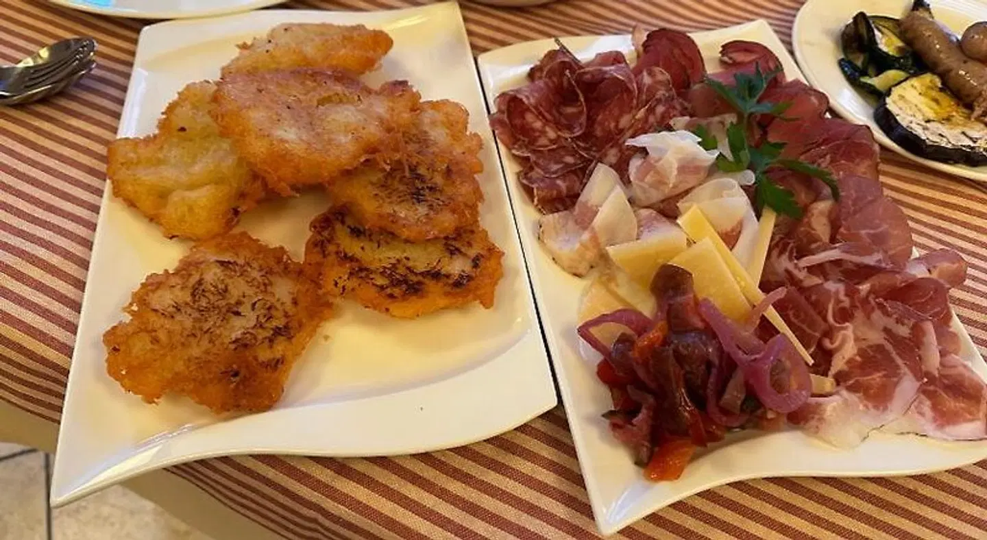 Albergo Tuenno Restaurant