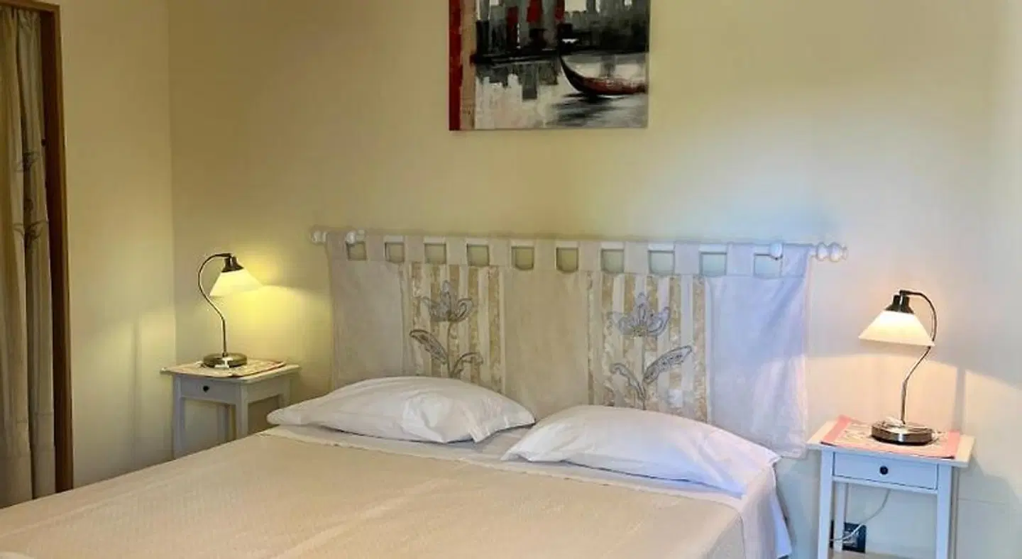 B&B Eremes ROOM_EXAMPLE