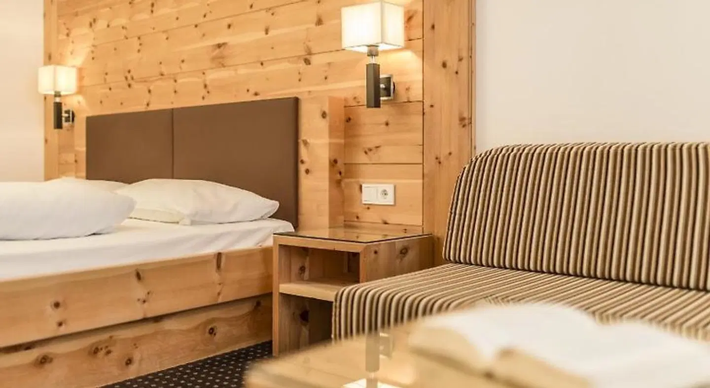 The Vista Hotel ROOM_EXAMPLE