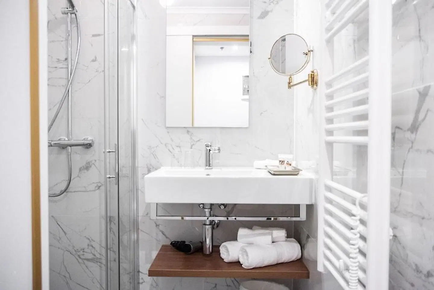 La Loggia Hotel Badezimmer