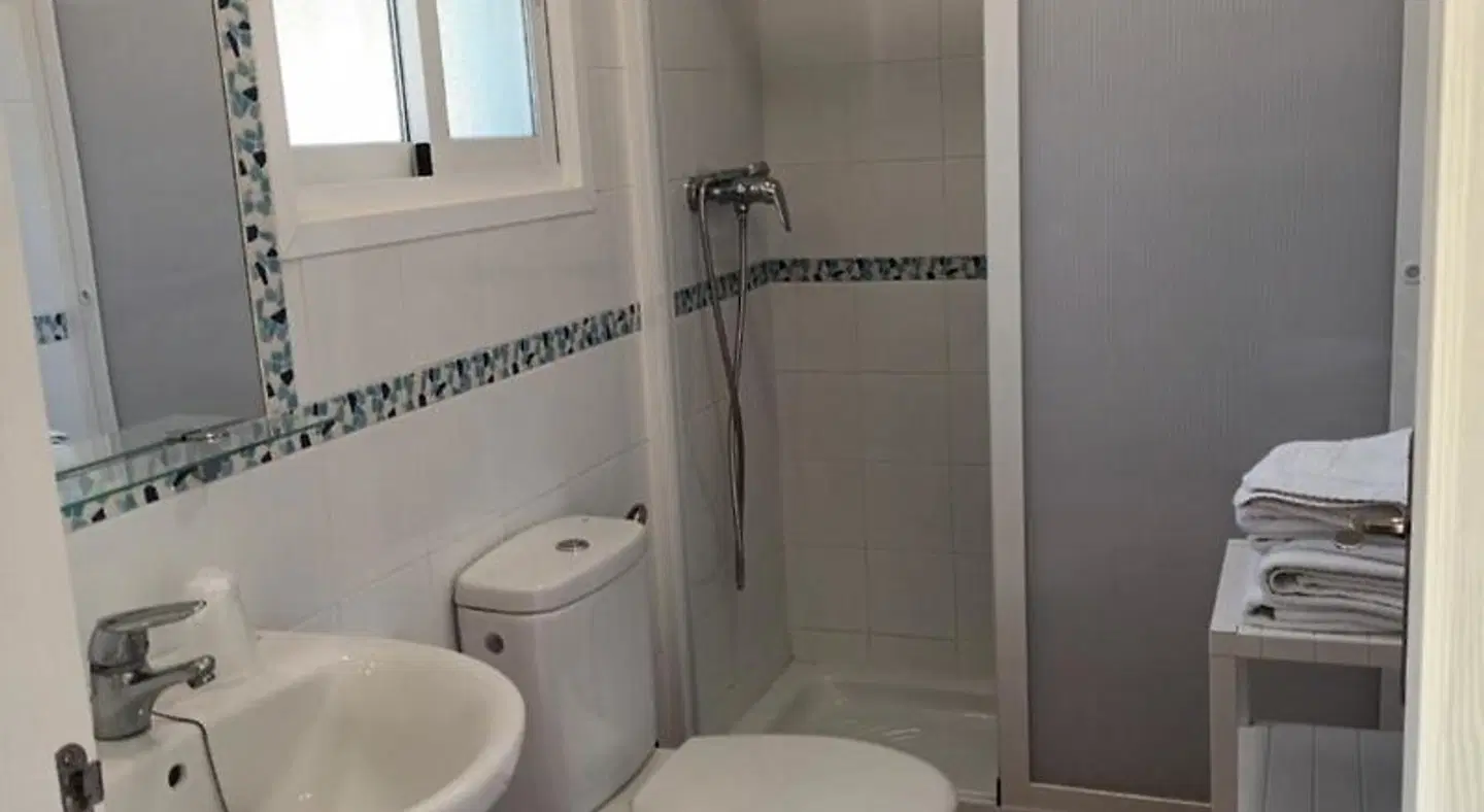 Hostal Los Mellizos Badezimmer