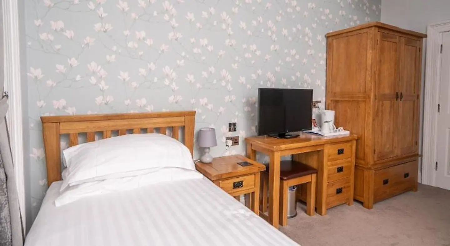 Lauriston ROOM_EXAMPLE