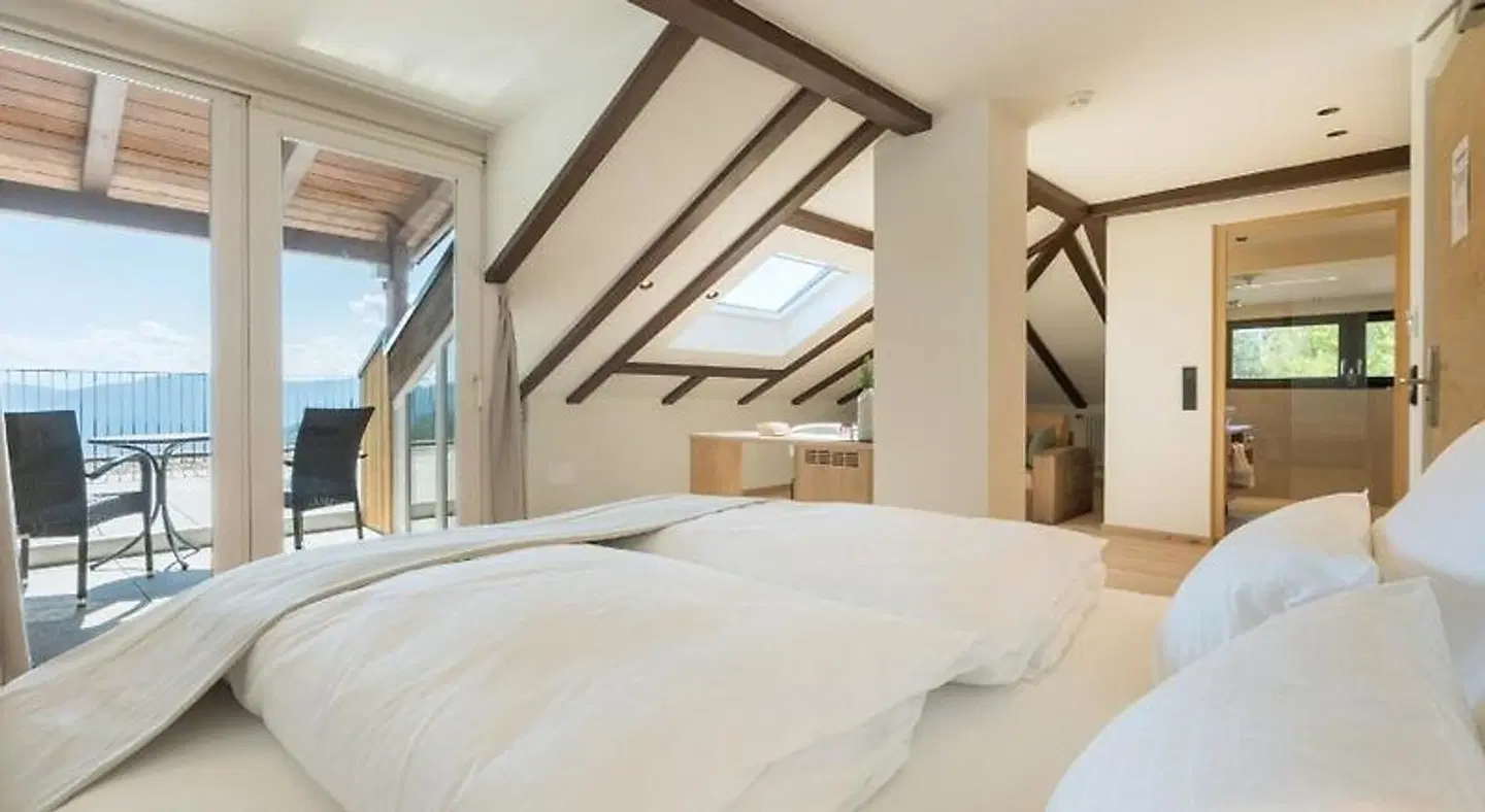 Am Hang ROOM_EXAMPLE