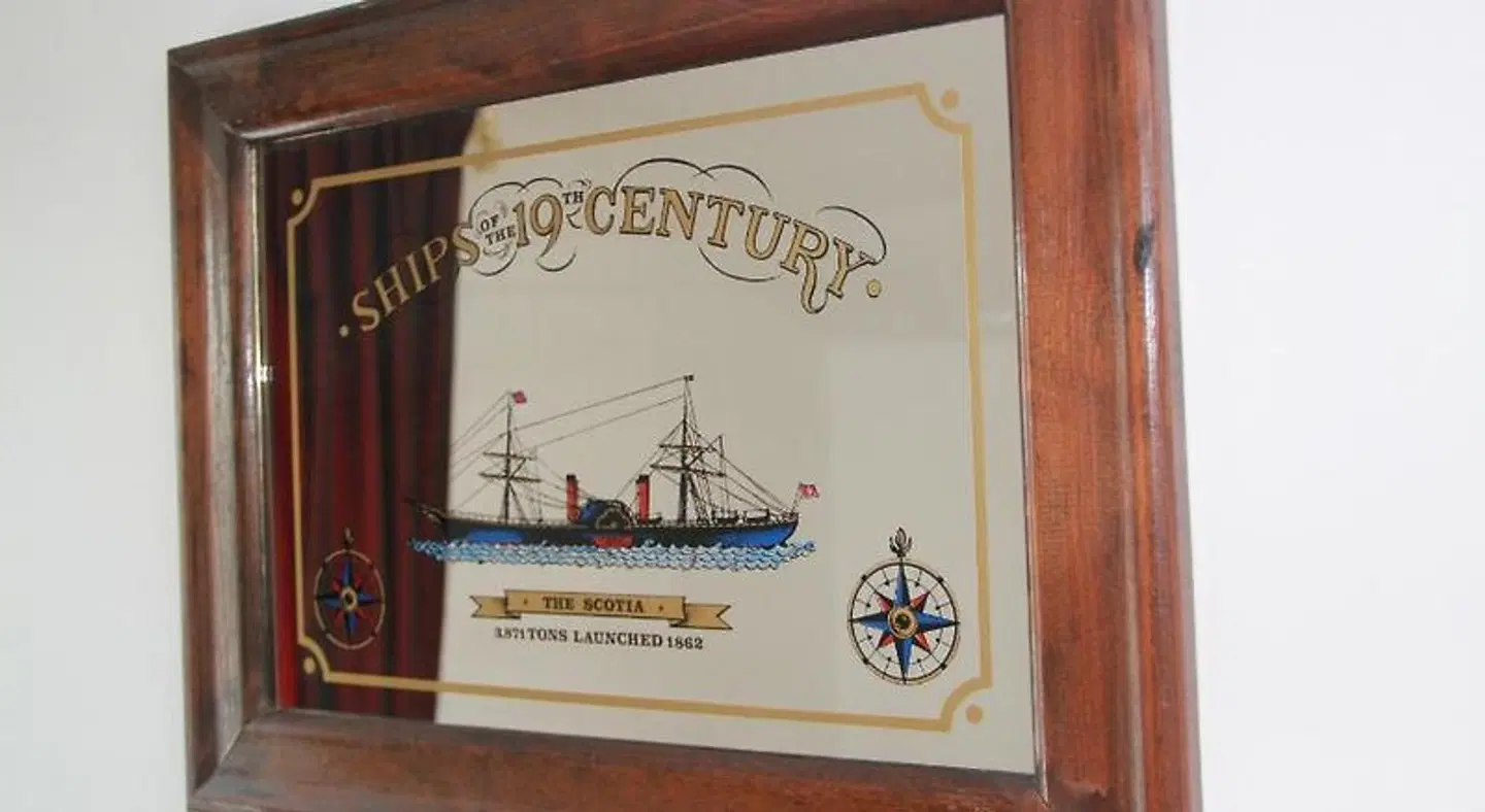 Lili Marleen LOUNGE_LOBBY