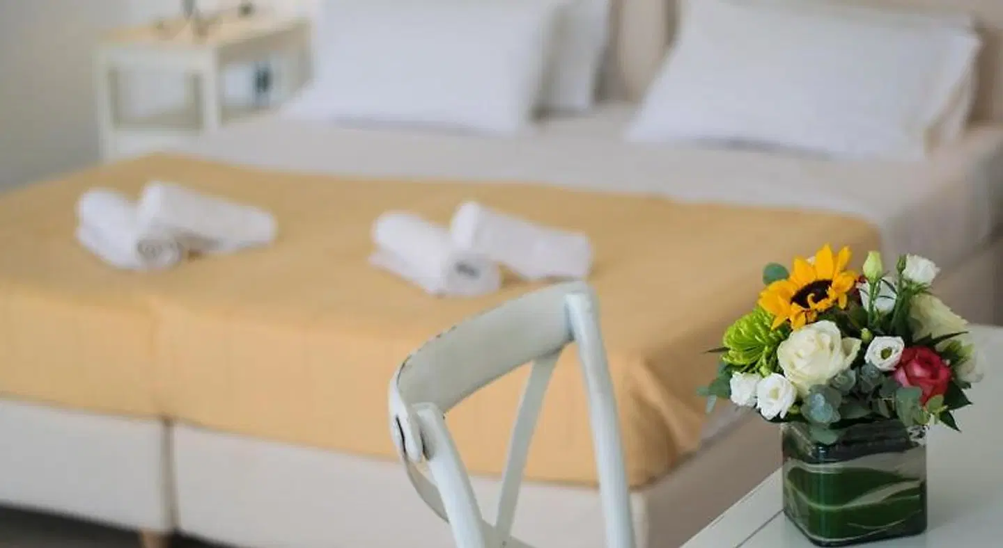 With-inn ROOM_EXAMPLE