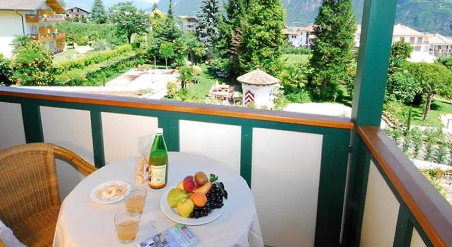 Apparthotel Gartenresidence Nalserhof Terrasse