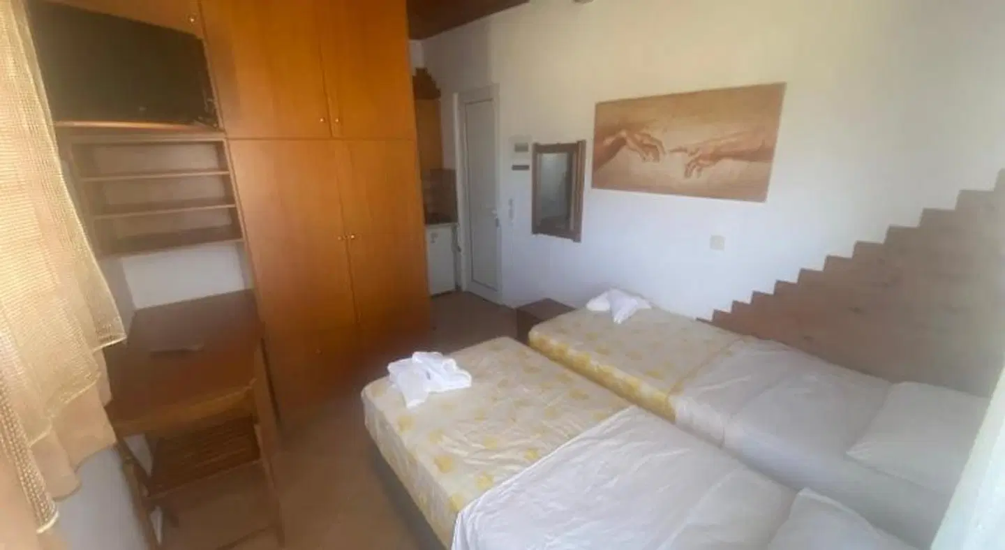 Golden Sun Hotel & Apartments ROOM_EXAMPLE