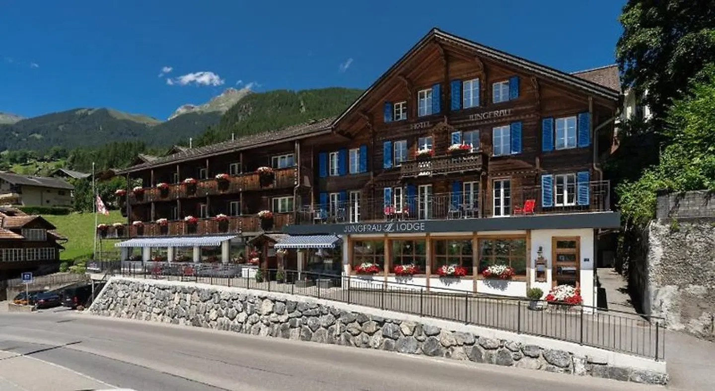 Jungfrau Lodge EXTERIOR