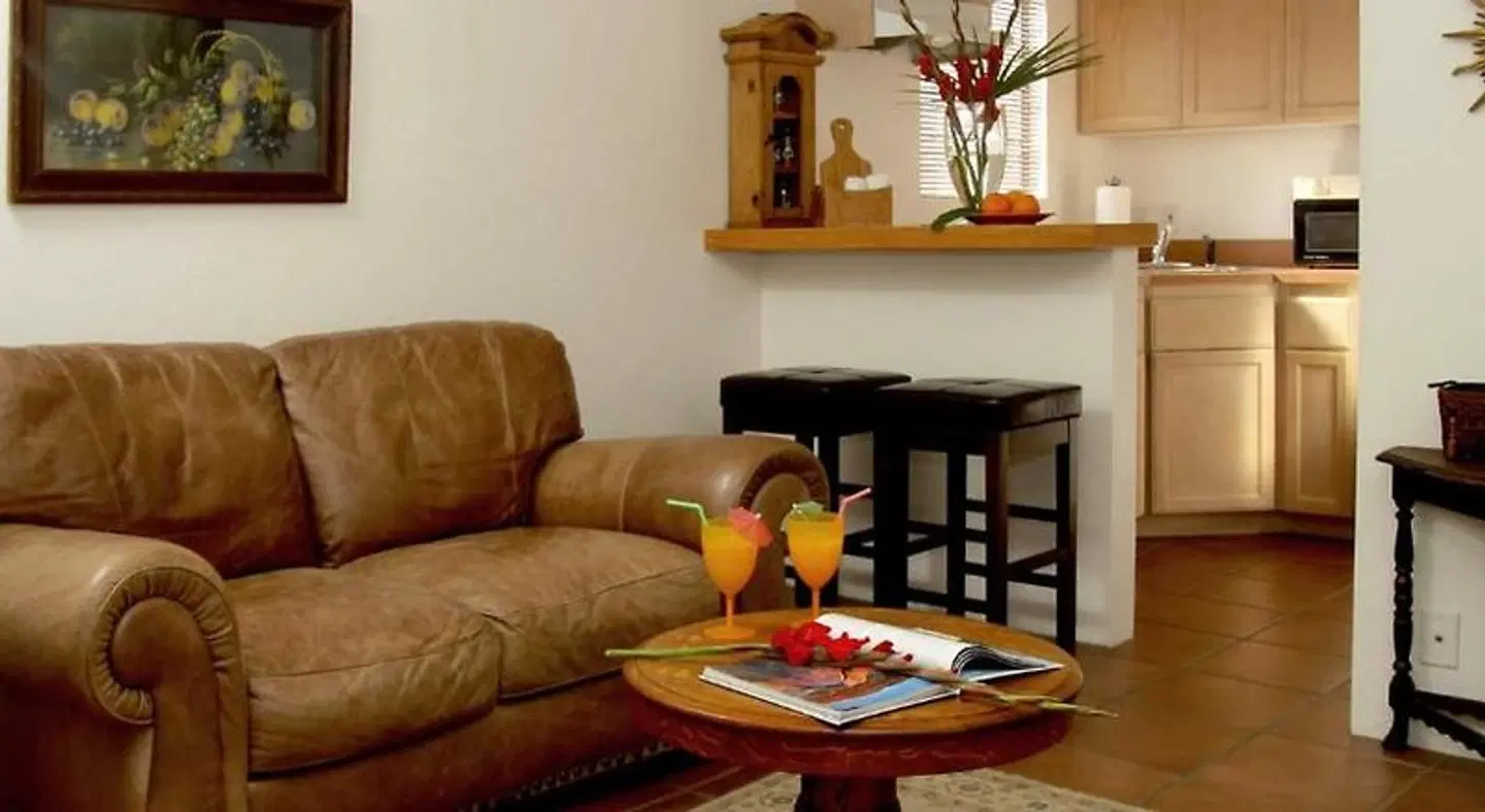 Hotel California ROOM_EXAMPLE