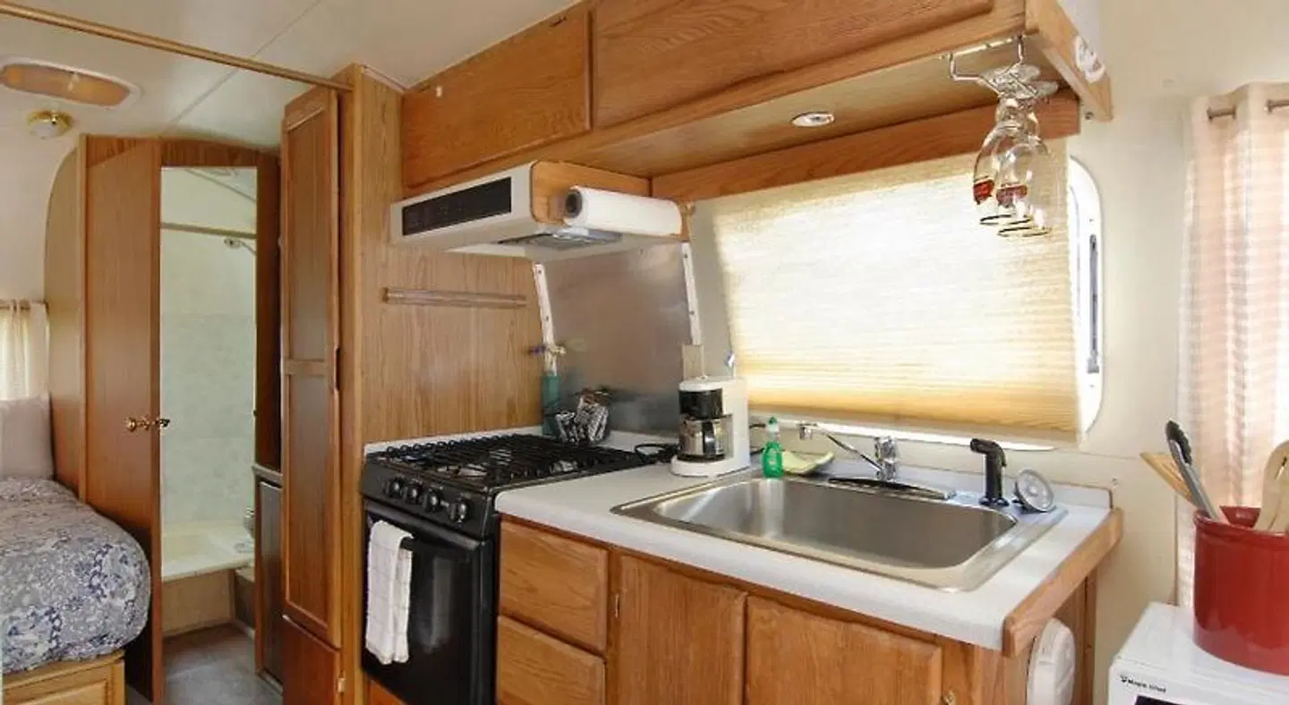 Palm Canyon Hotel and RV Resort ROOM_EXAMPLE