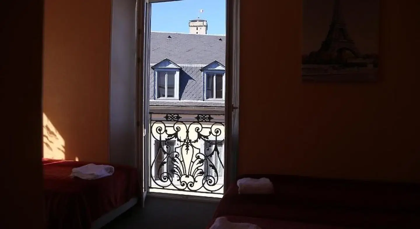 Hôtel Le Parisien ROOM_EXAMPLE