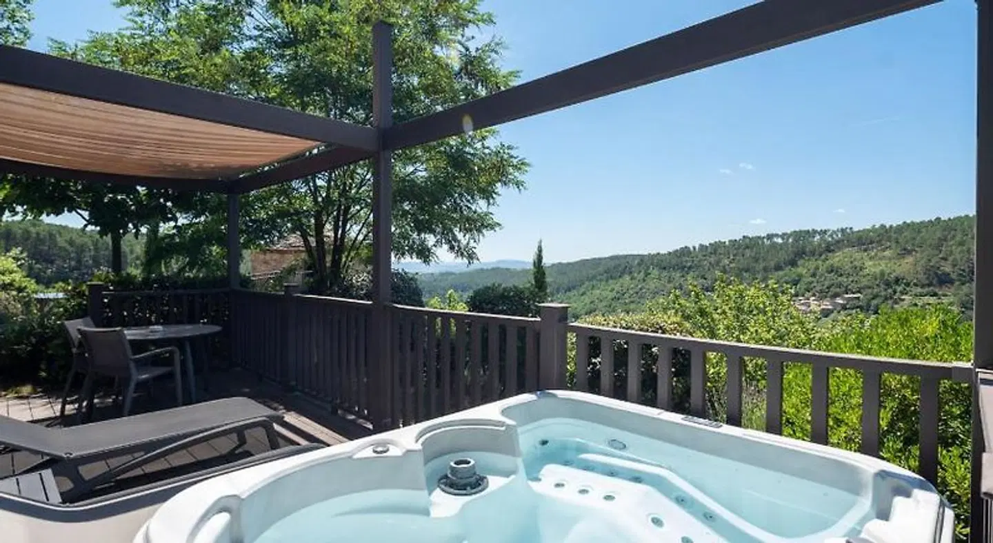 Domaine de Chalvêches HEALTH_BEAUTY