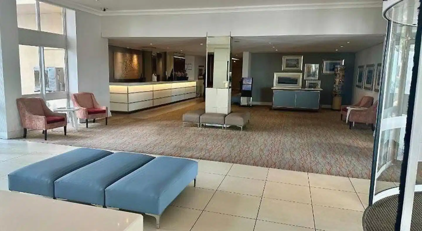 Garden Court Nelson Mandela Boulevard Lobby