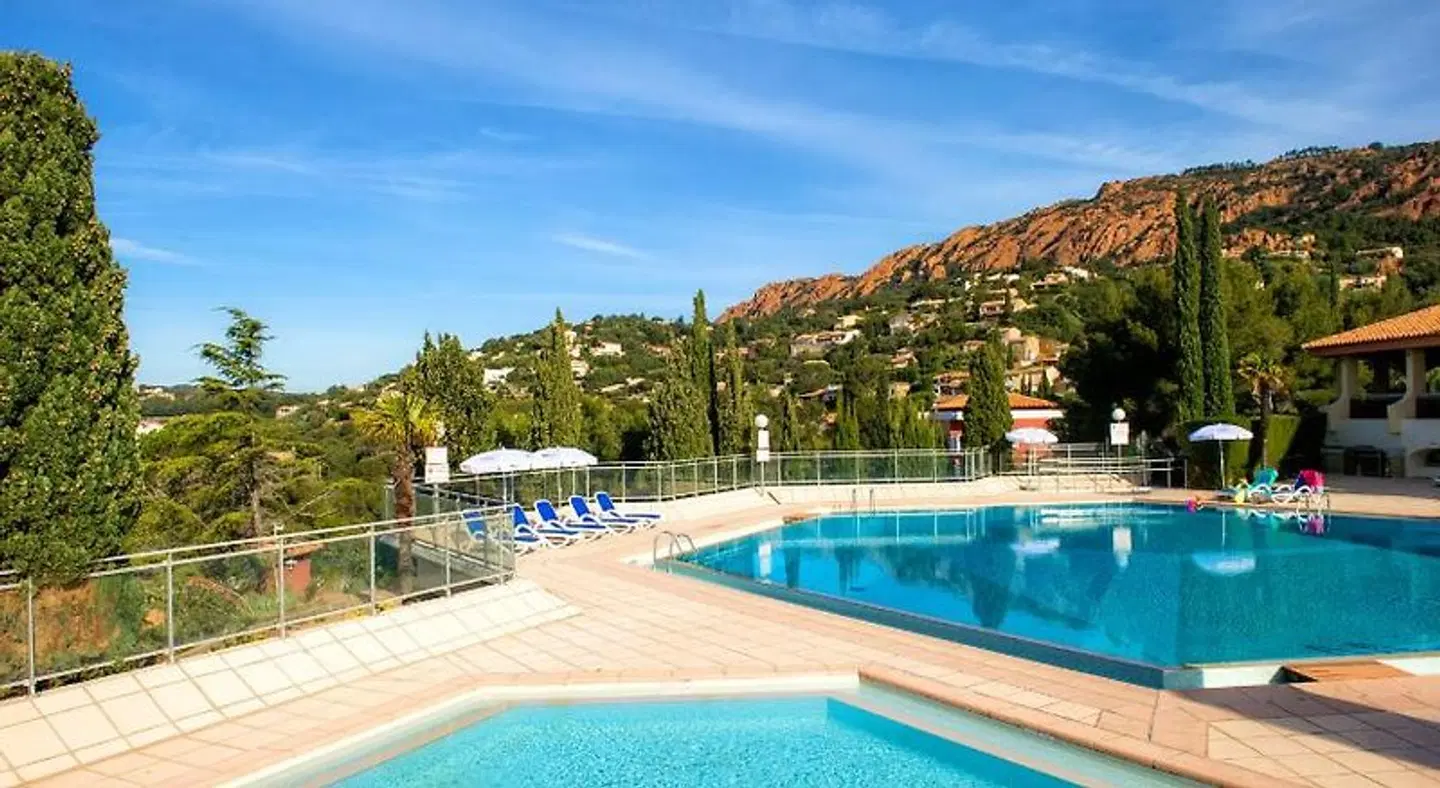 Les Mas de L'Esterel OUTDOOR_POOL