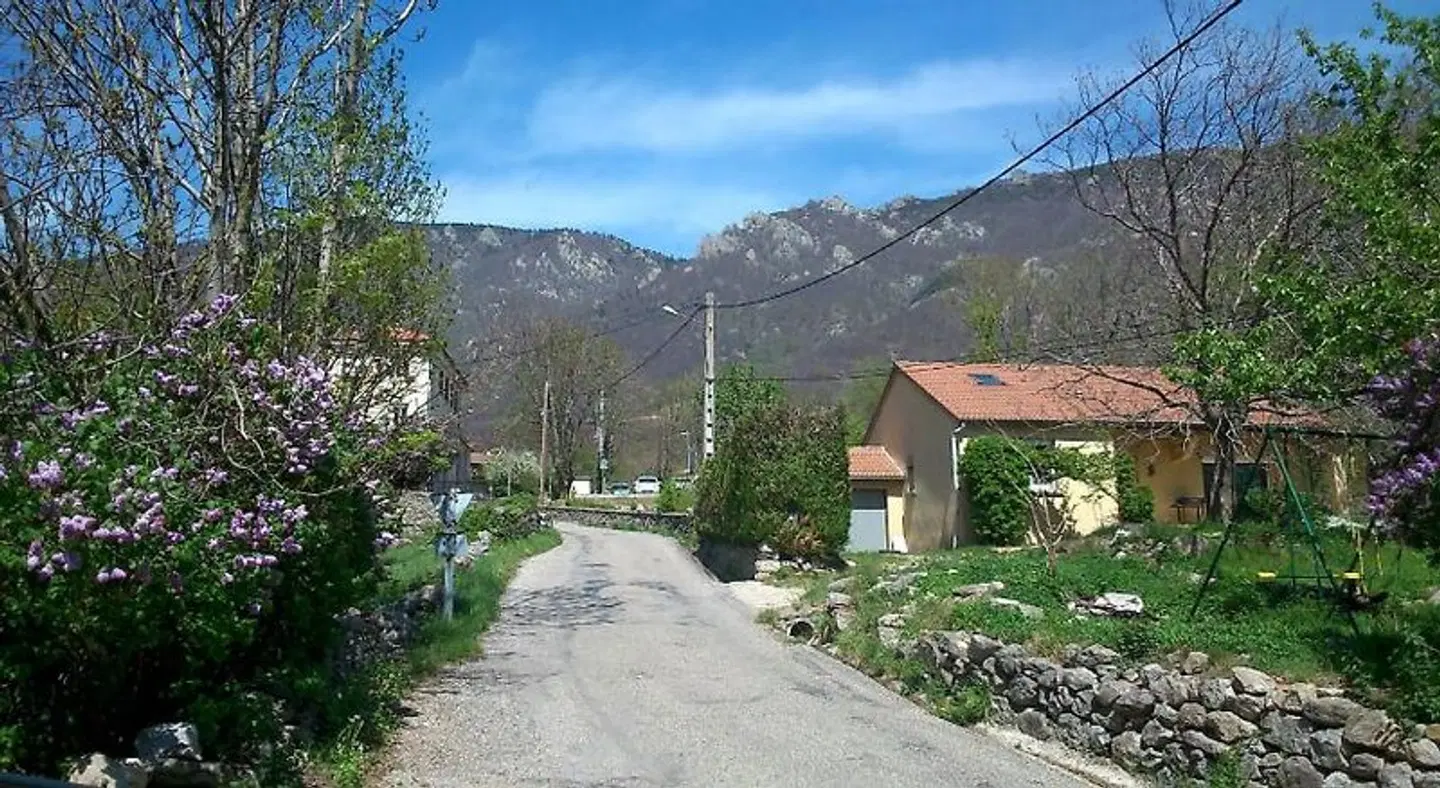Auberge Le Romarin Garten