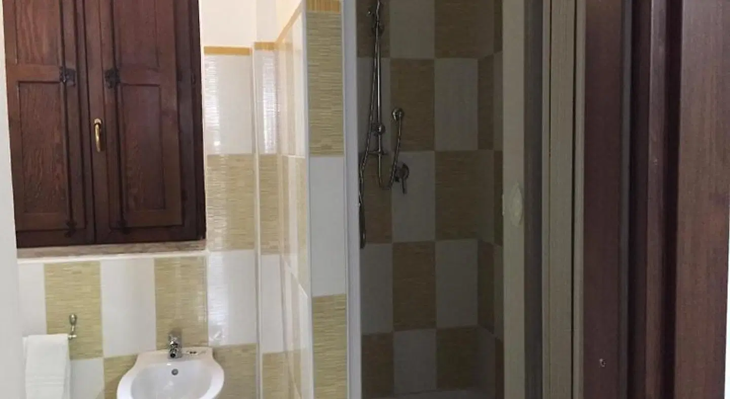 Populus Affitta Camere Badezimmer