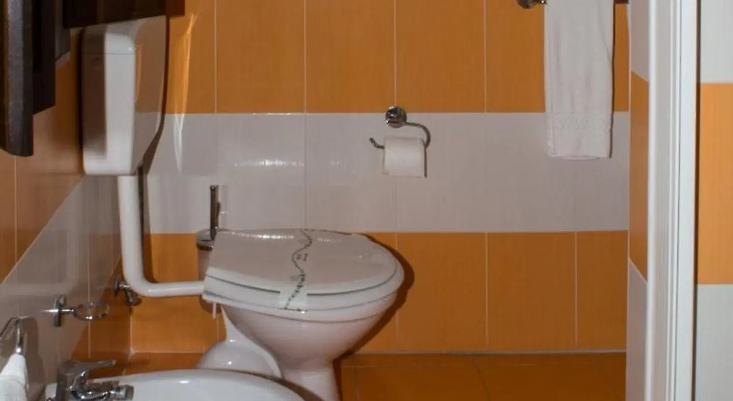 Populus Affitta Camere Badezimmer