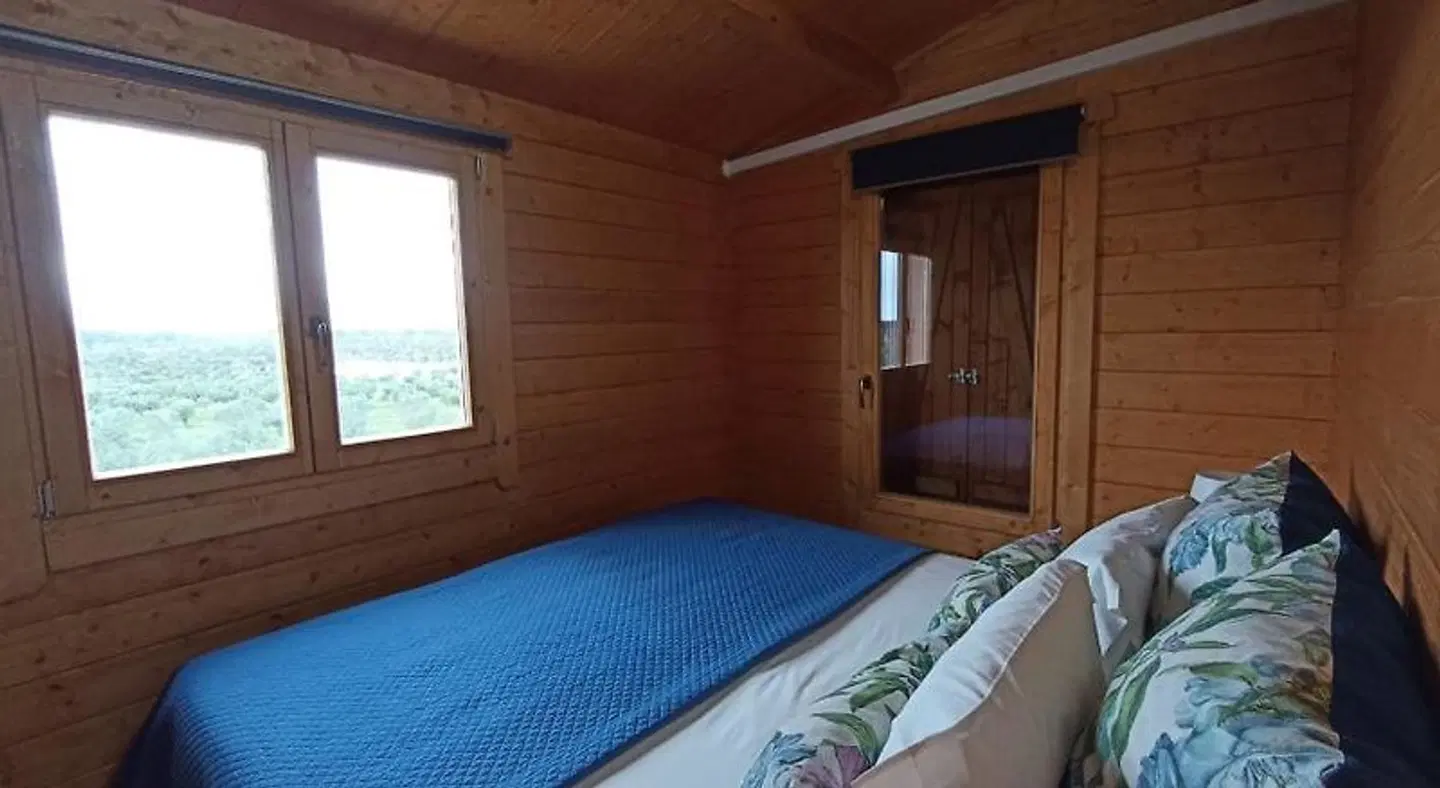 Monte Beato ROOM_EXAMPLE