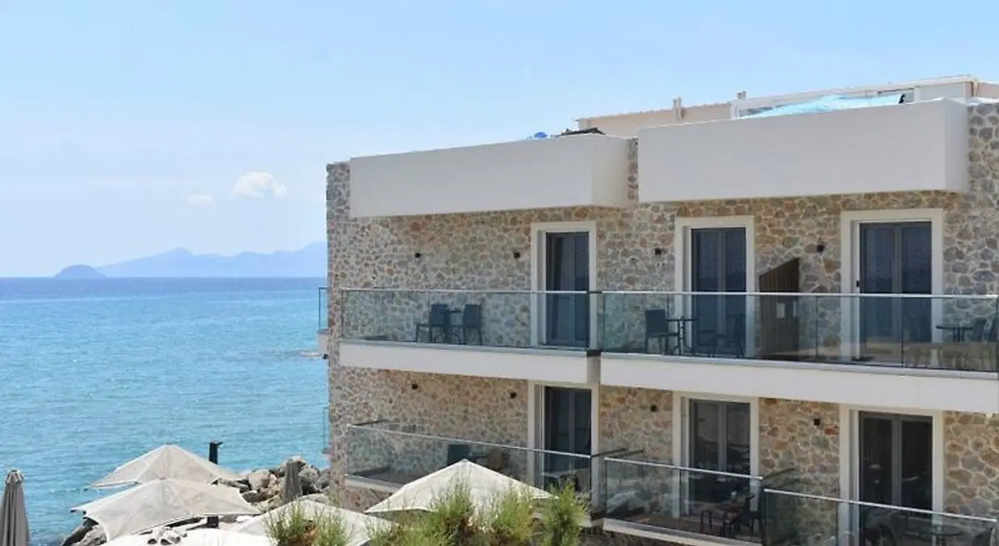 Kyma Rooms & Suites EXTERIOR