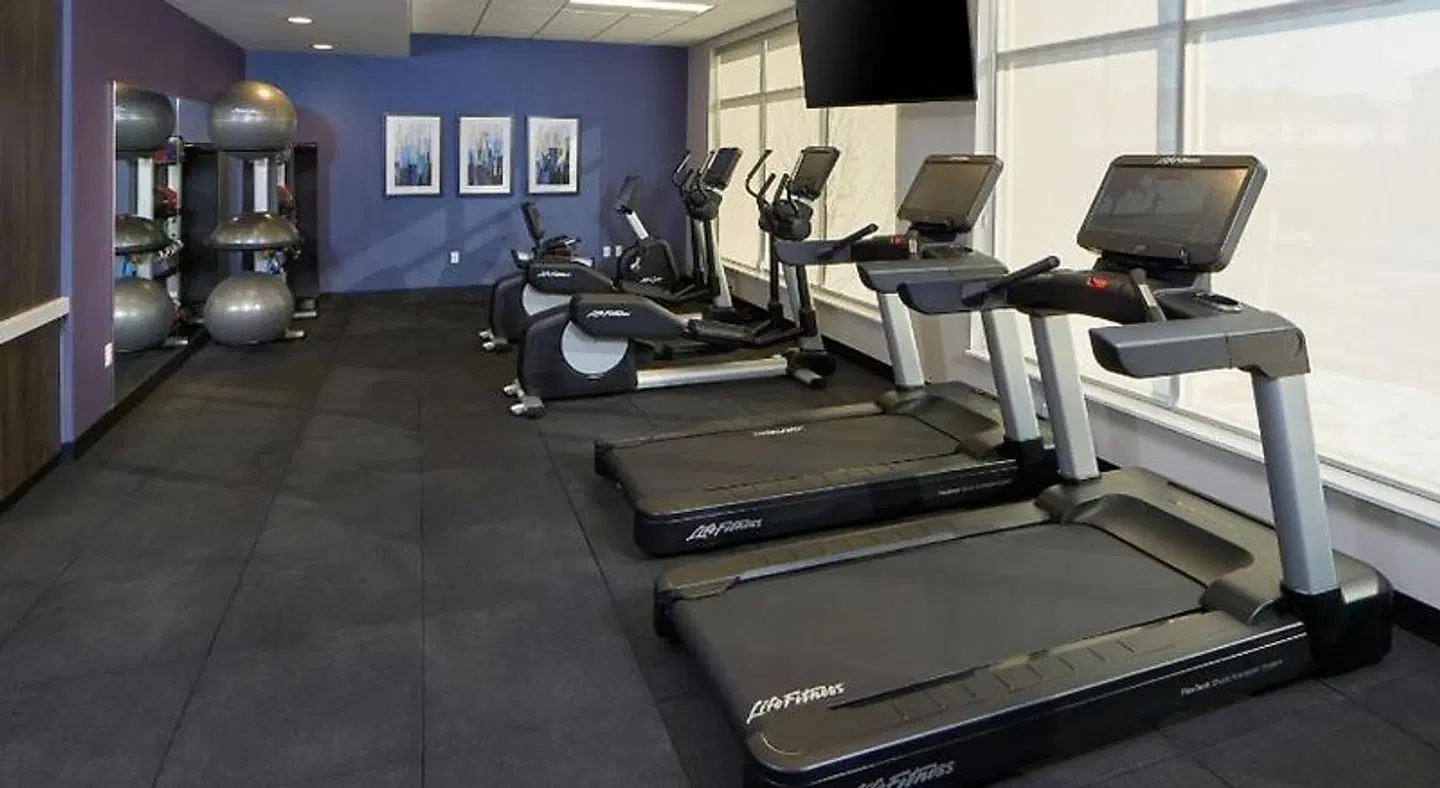TownePlace Suites by Marriott Hamilton SPORTS_AND_LEISURE