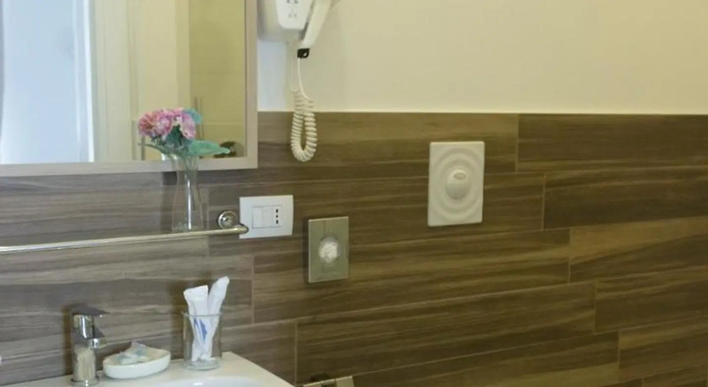 Rooms Stazione Centrale Badezimmer