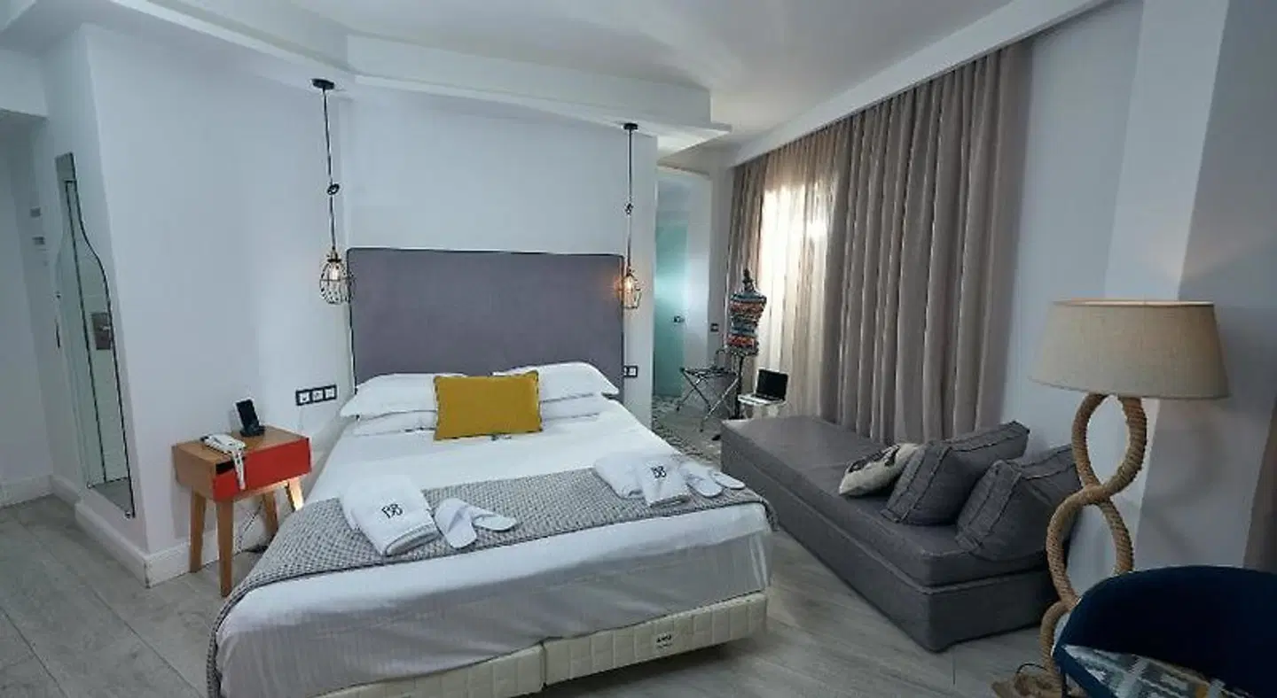 Blue Bottle Hotel ROOM_EXAMPLE