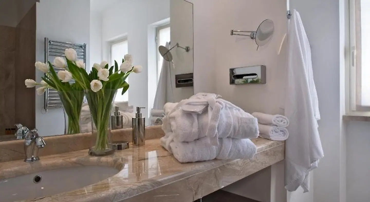 Garden Hotel HEALTH_BEAUTY