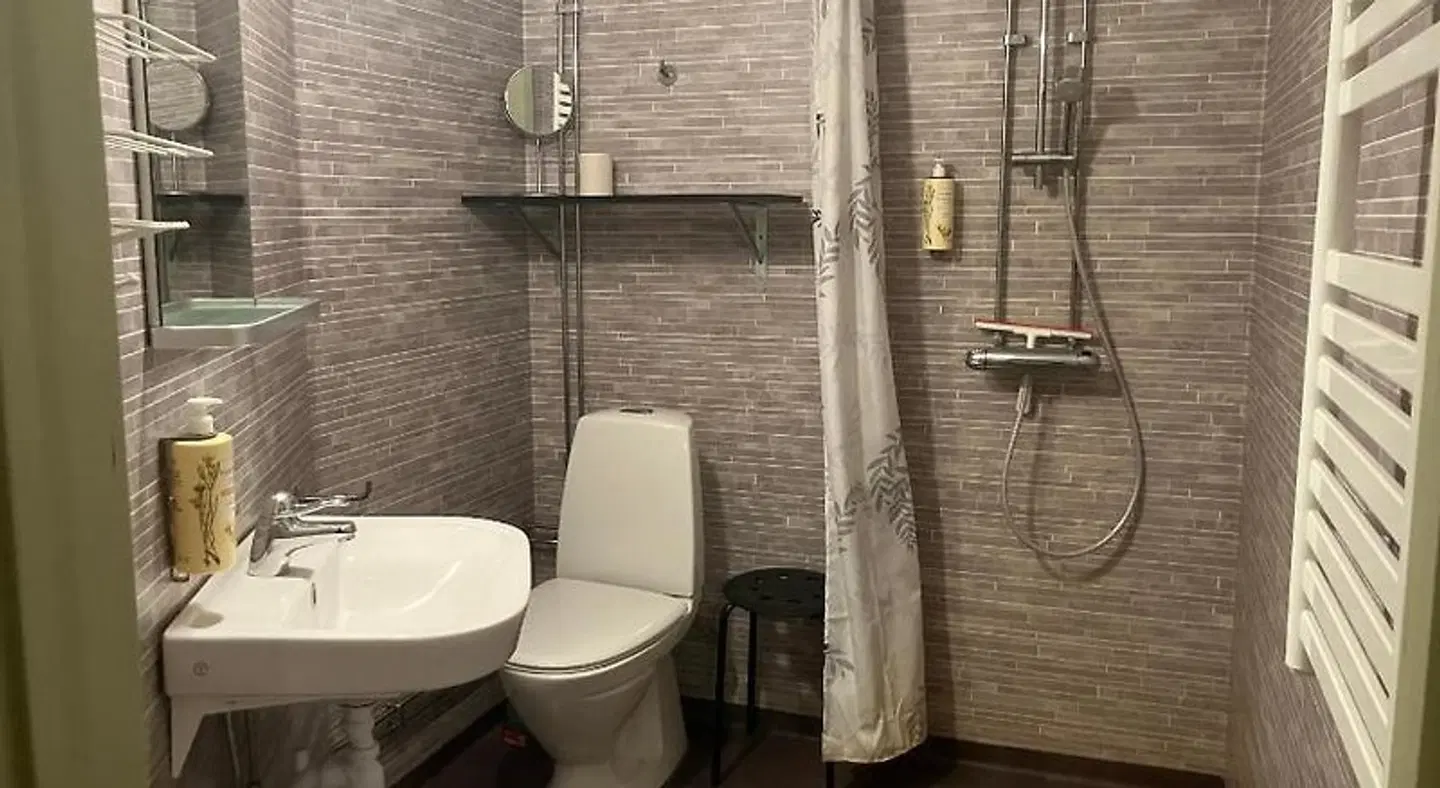 STF Lugnåsberget Hostel Badezimmer