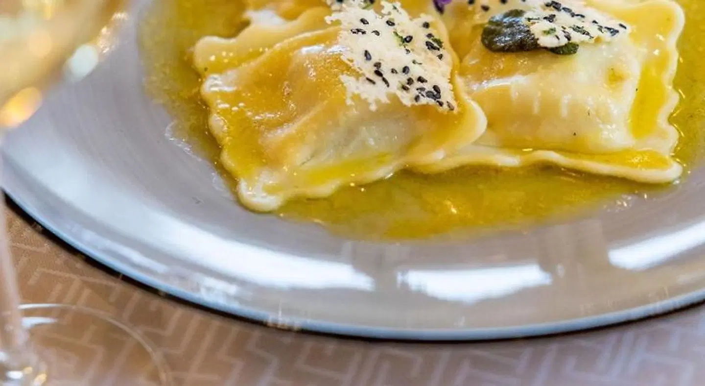 Velanera Restaurant