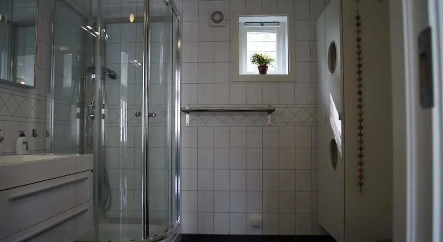 Visit Undredal Badezimmer