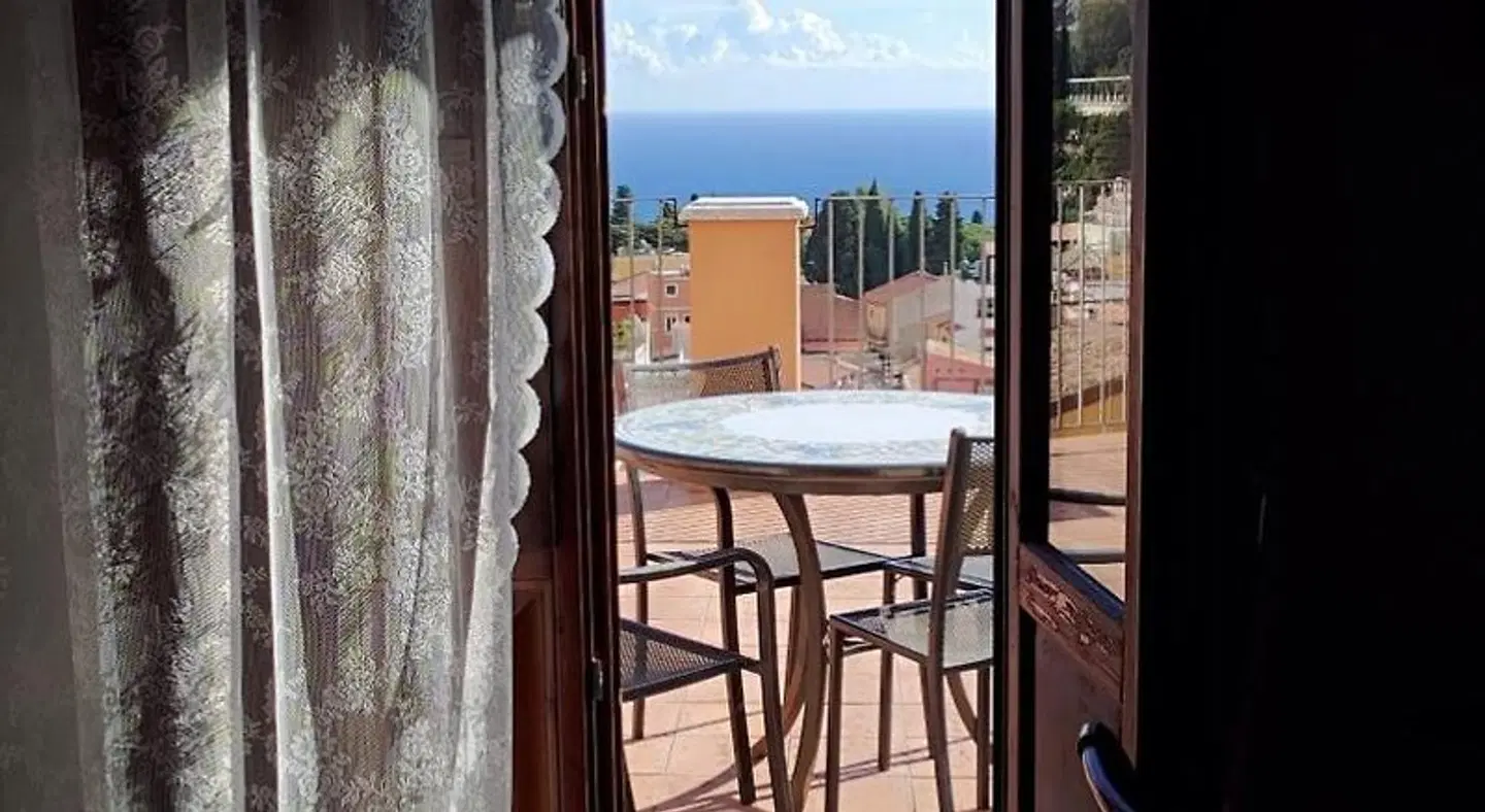 Vilagos Apartments Terrasse