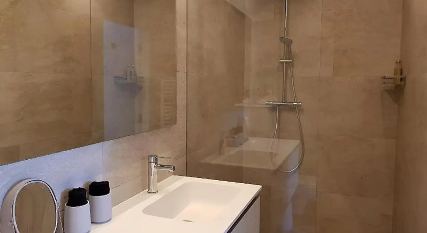 Akemi B&B Badezimmer
