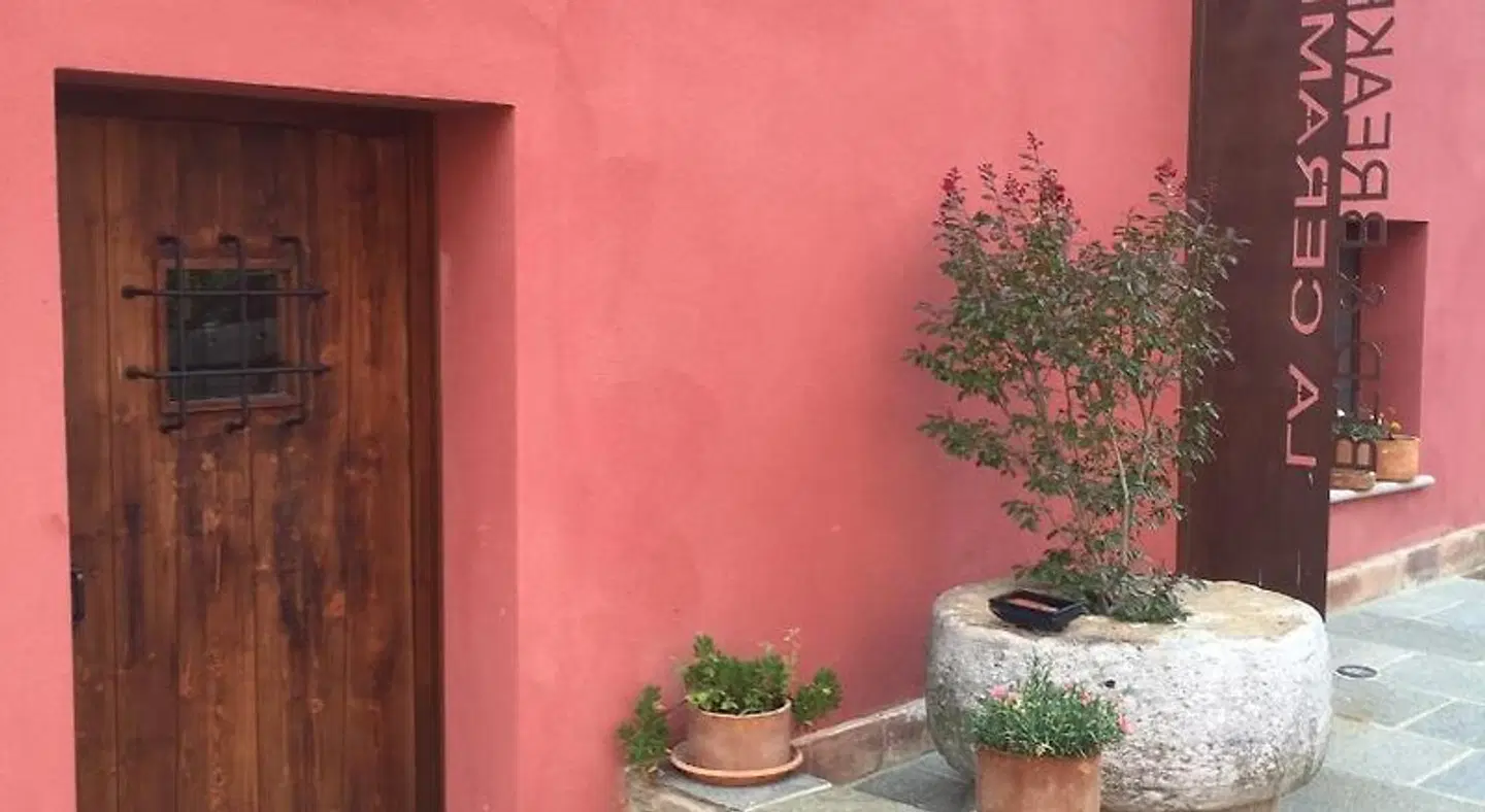 B&B La Ceramica Moline HEALTH_BEAUTY