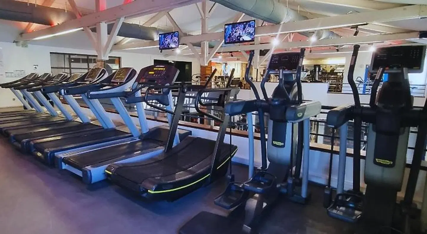 Pergo Sporting Village SPORTS_AND_LEISURE
