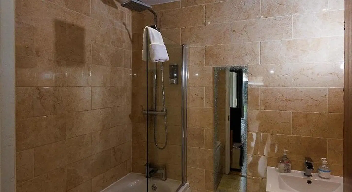 Riverside Villas Badezimmer