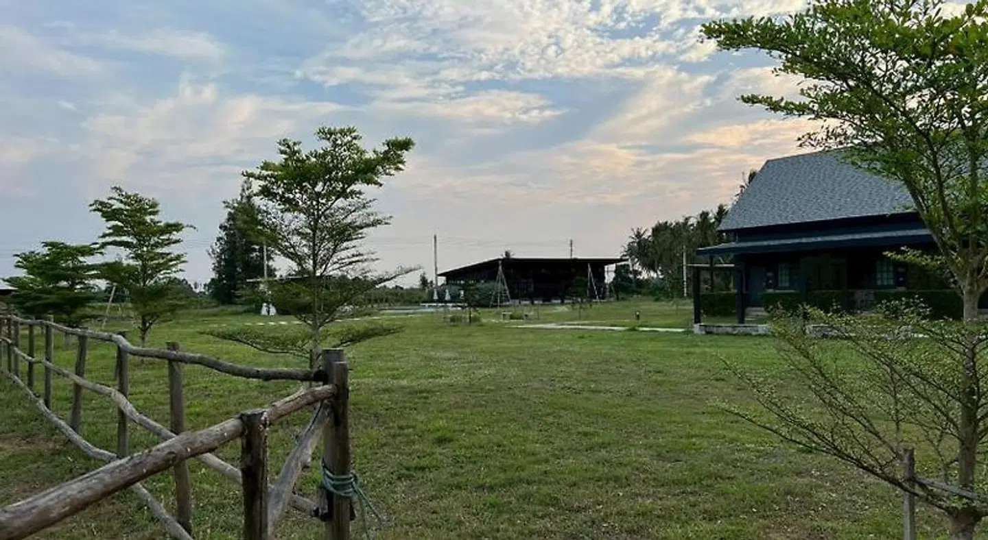 The Barn Hua Hin Garten