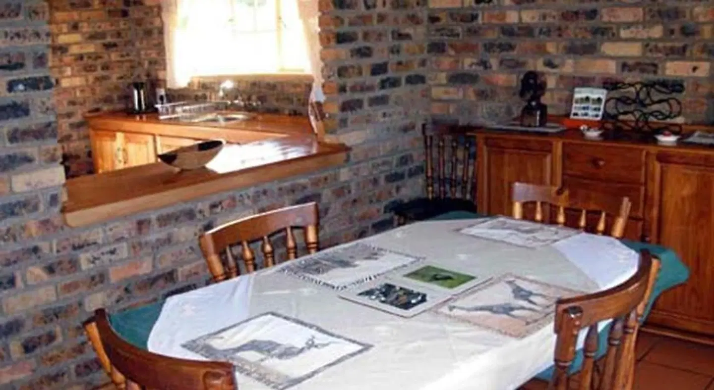 Thaba Tsweni Lodge & Safaris Restaurant