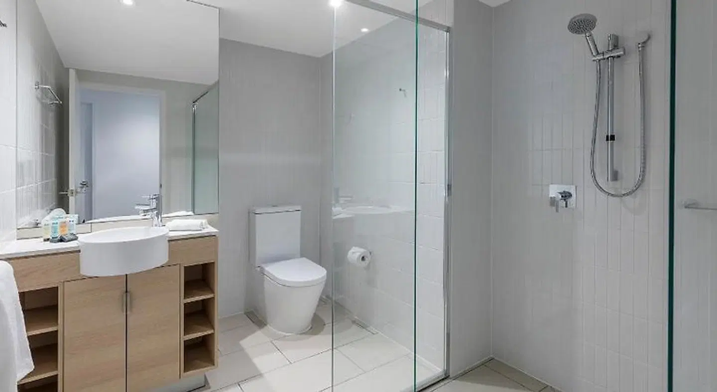 Avani Broadbeach Residences Badezimmer