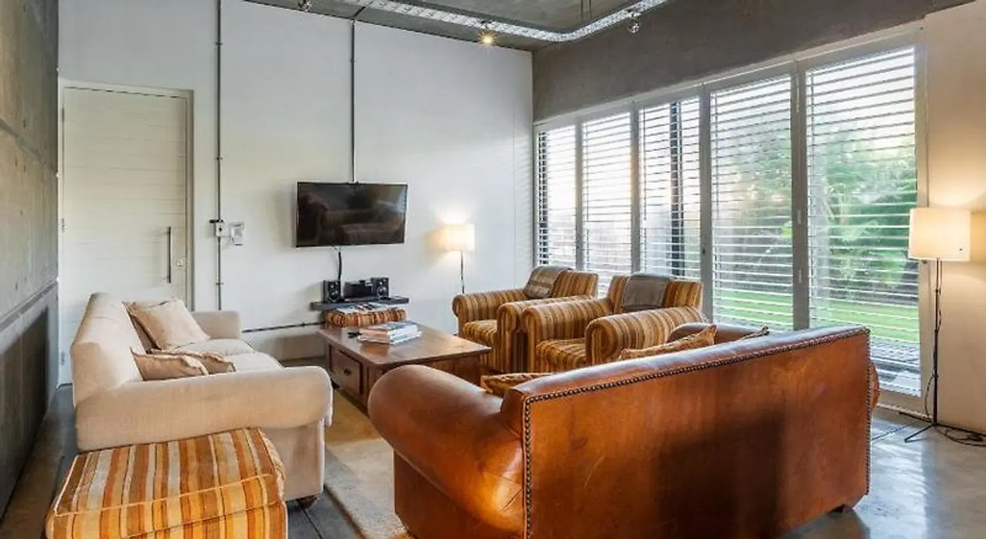 Sunset-Loft LOUNGE_LOBBY