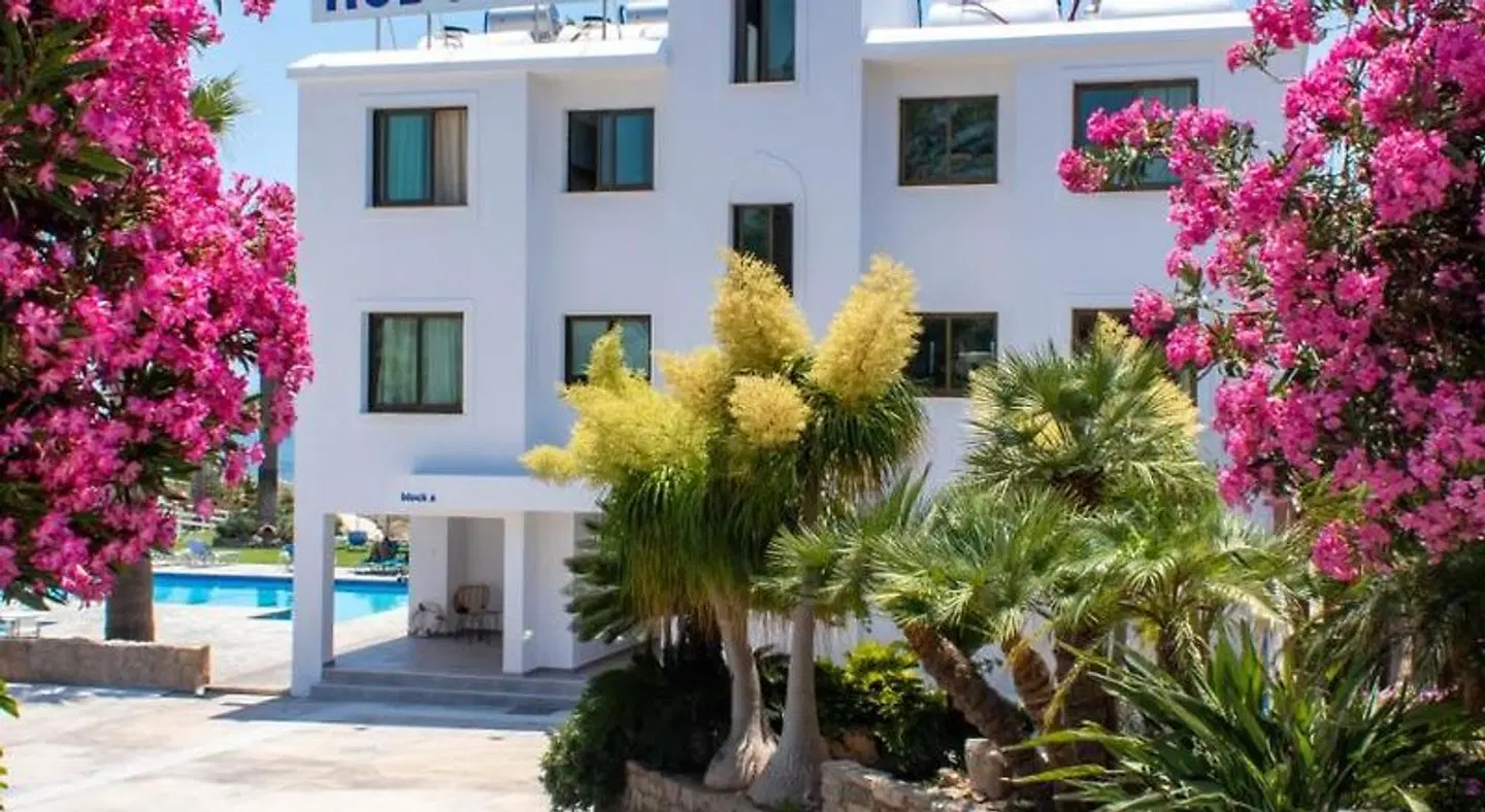 Rododafni Beach Apartments EXTERIOR