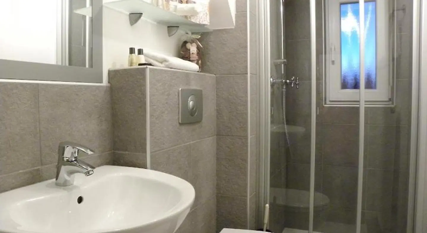 Pension Landhaus Semmering Badezimmer