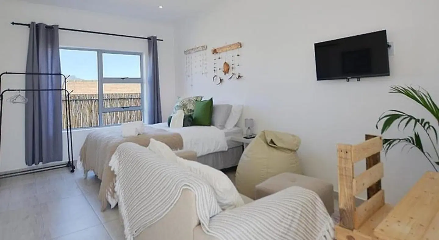 Cape Town Beachfront Accommodation in Blouberg ROOM_EXAMPLE