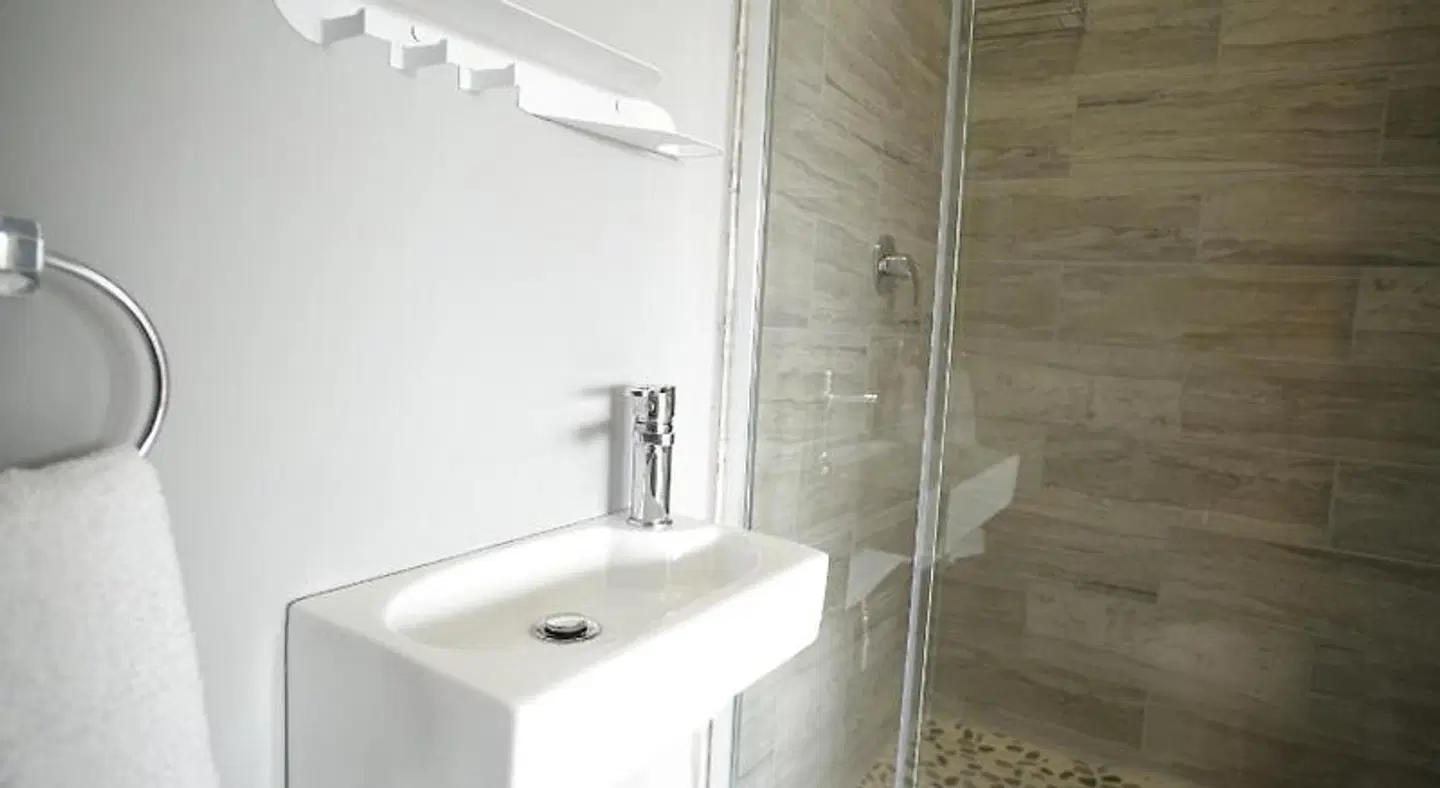 MOY Guesthouse & Backpackers - Hostel Badezimmer
